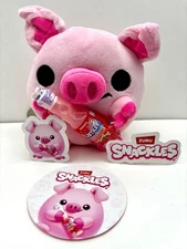 Series 3 Snackles Anna The Pig Holding Strawberry Drink Target Exclusive ￼