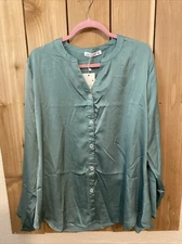 Lollo Vita Green w Shimmer Long Sleeve Top Size XL NWT