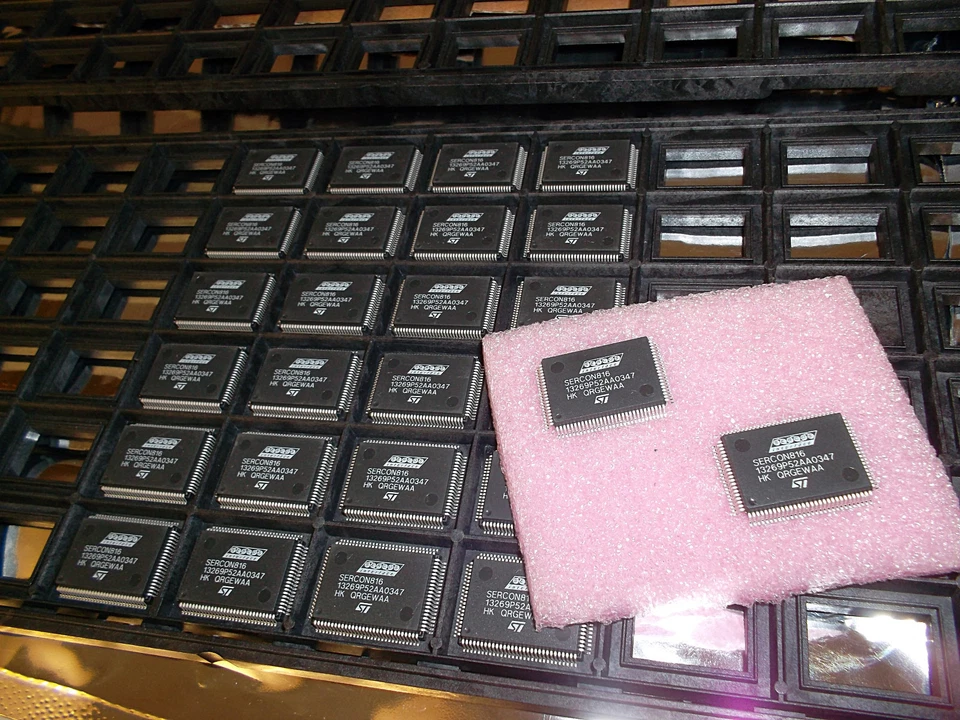 1 piece SERC816 | SERCOS INTERFACE CONTROLLER IC | PQFP100 | SERCON816 - Image 3 of 4