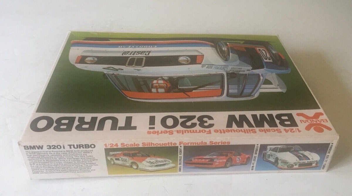 BANDAI 1:24 BMW320i TURBO - 38104 ~ COMPLETE & UNBUILT MODEL KIT 