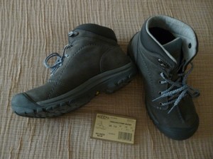 keen kaci winter boots