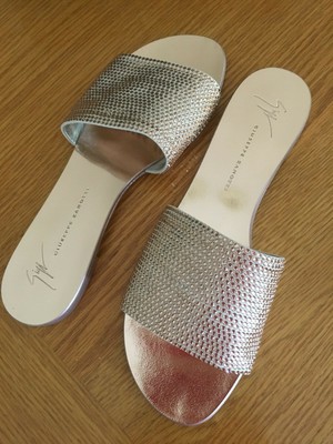 zanotti flat sandals