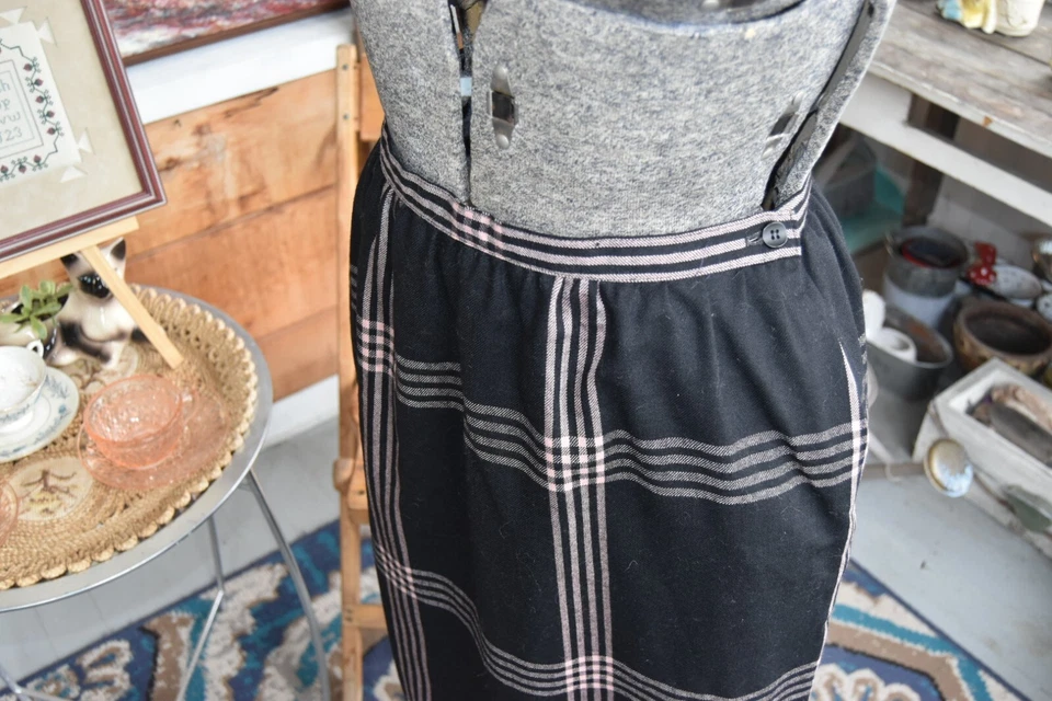 Falda Weathervane Vintage Años 60 Lana Pura Cuadros - Negra y Rosa Hecha en EE. UU. Pequeña Foto 2 de 4