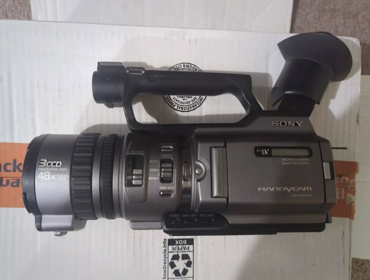 Sony DCR-VX2100 Camcorder - Black 4901780866939 | eBay Sony DCR-VX2100 Camcorder - Black 4901780866939 | eBay