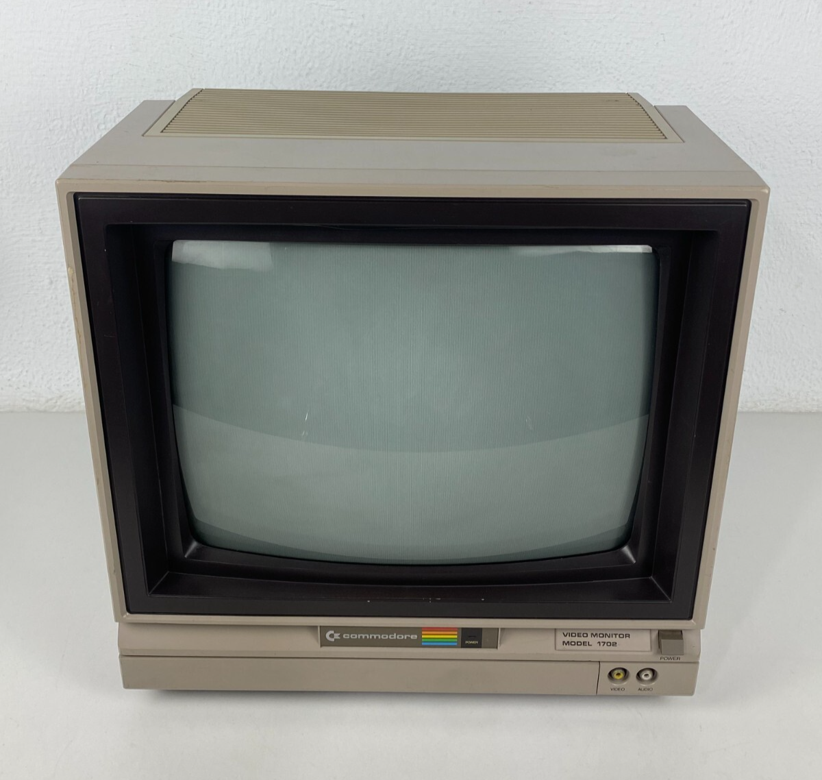 Commodore 1702 Color Video CRT Monitor Retro Computing and Gaming