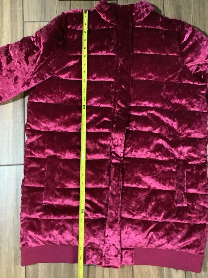 Jack by BB Dakota Junior Size Large Velvet Puffer Jacket Coat in Burgundy - Image 4 of 4