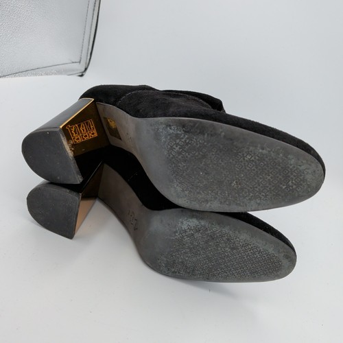 Tory Burch Gigi Black Suede Mid Calf Block Heel Boots Gold Logo Size 8M - Picture 6 of 10