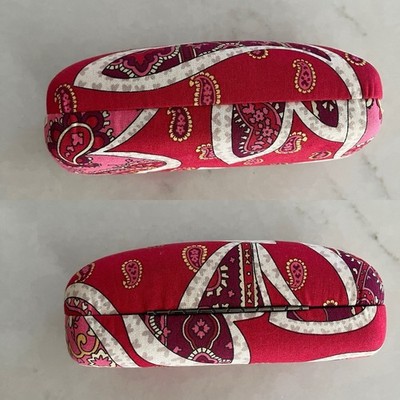Vera Bradley Black Sunglasses with Patterned Fabric Case Vera Bradley | Accessories | Vera Bradley Floral Print  main image 4