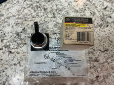 *FREE SHIPPING* GE 3 Position Spring Return S...