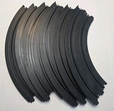  4 AFX 9" R1/4 Curves Slot Car Track