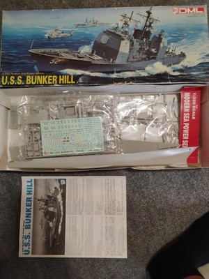 DML U.S.S. Bunker Hill Missile Cruiser 1:350 Model Kit Open Box Complete