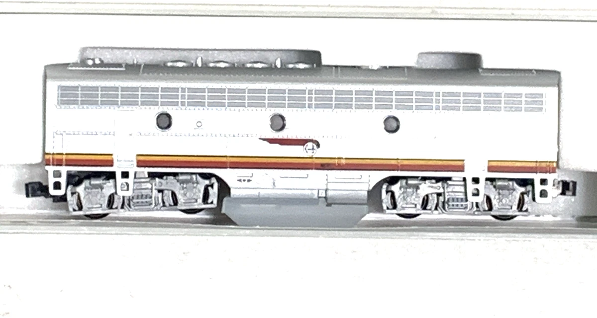 Spur N - Kato Set F7 A Santa Fe - 106-6271 NEU