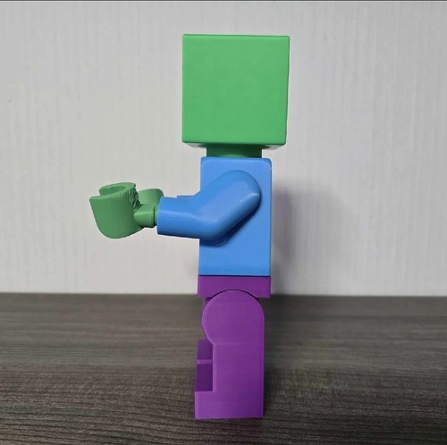 Giant Brick Minecraft Lego Zombie - Picture 2 of 3