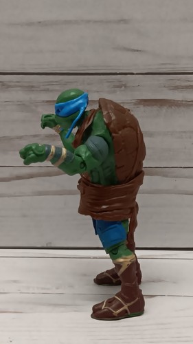 2014 Leonardo Teenage Mutant Ninja Turtles 5" Playmates Figure Paramount TMNT - Picture 3 of 7