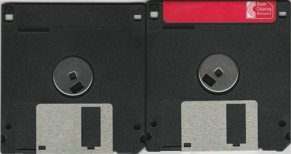 Lote de 2 Usados 3.5" ~ VENDIDOS EN BLANCO (Red Hat Linux 4.2) Foto 2 de 2