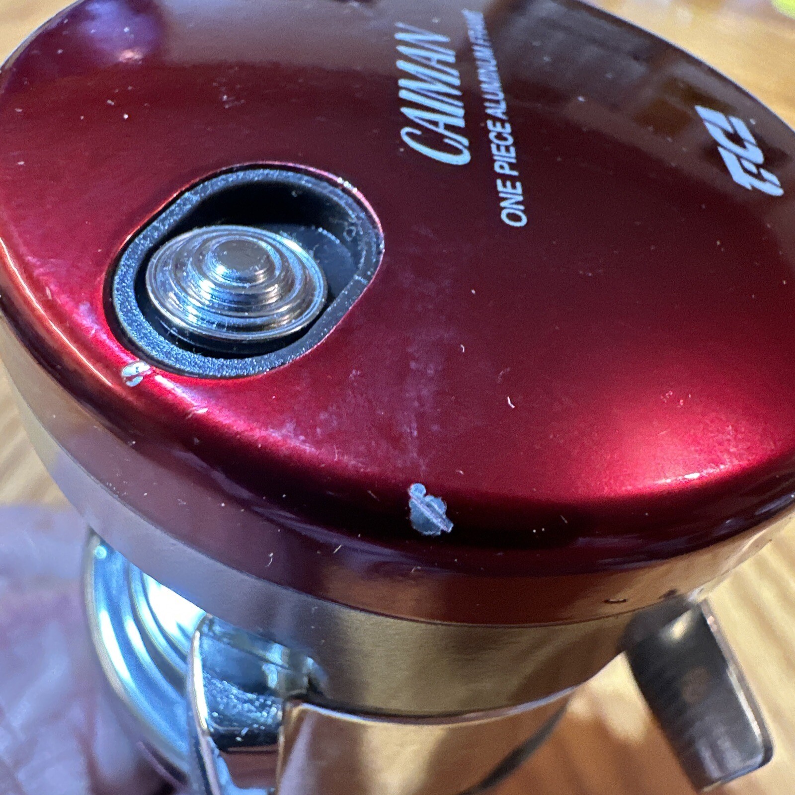 Tica Caiman GJ151M Baitcasting Reel 12 Ball Bearings Left Handed Display Model