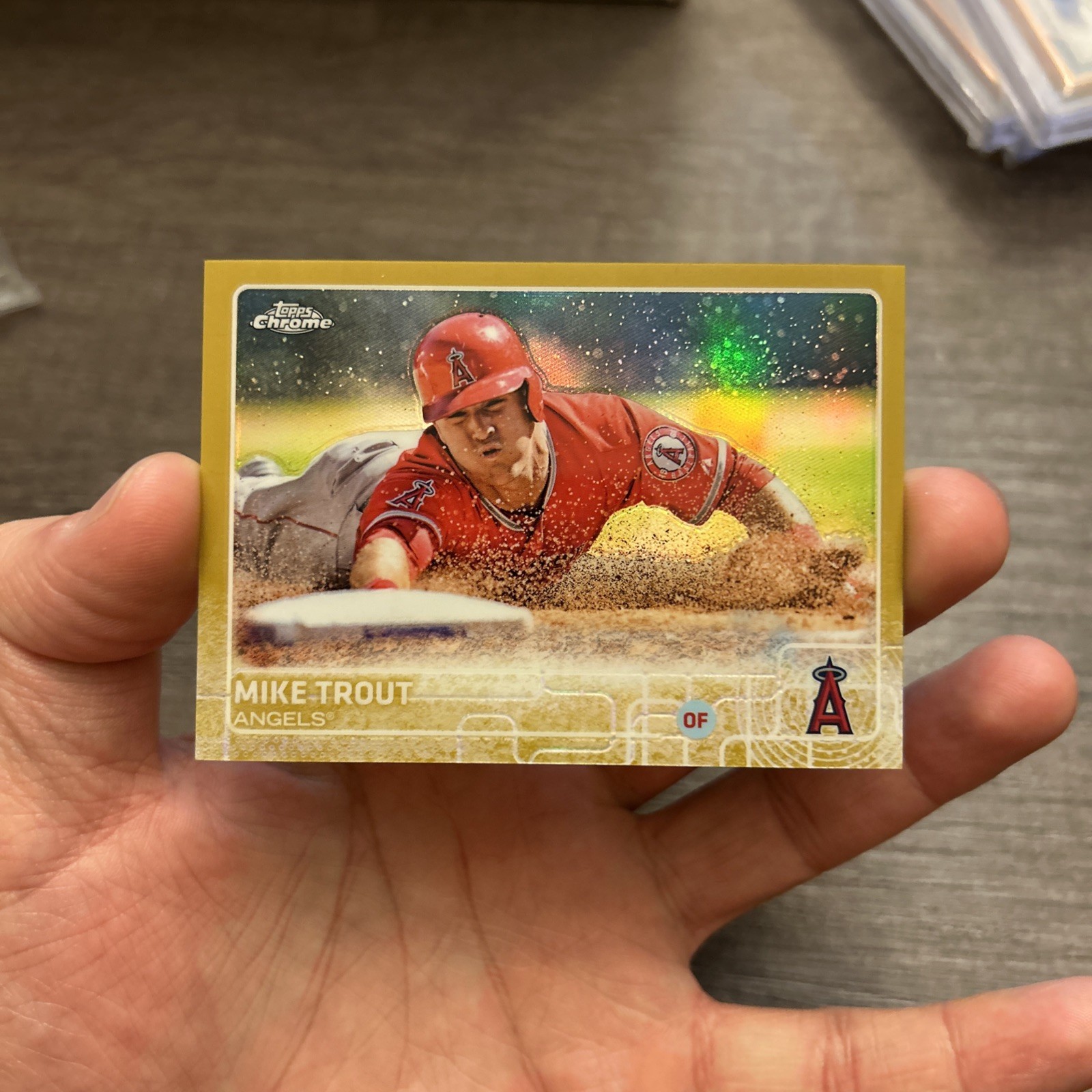 2015 Topps Chrome Mike Trout Sliding Gold #’d /50