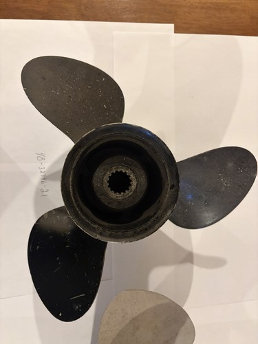 Lot Of Boat Propellers-Different Sizes And Used- Great To Good Condition