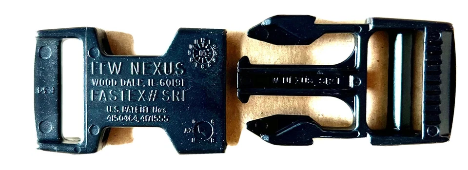 ITW Nexus Hebilla de Liberación Lateral 1 Pulgada Resistente Actividad al Aire Libre Emisión Militar Foto 2 de 2