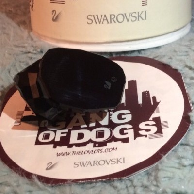 Swarovski “The Gang Of Dogs” The Lovlots “Tomasino” The Brown