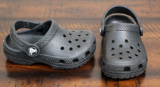 BLACK CROCS Boys 6 Shoes Slip On Sandals Water Friendly