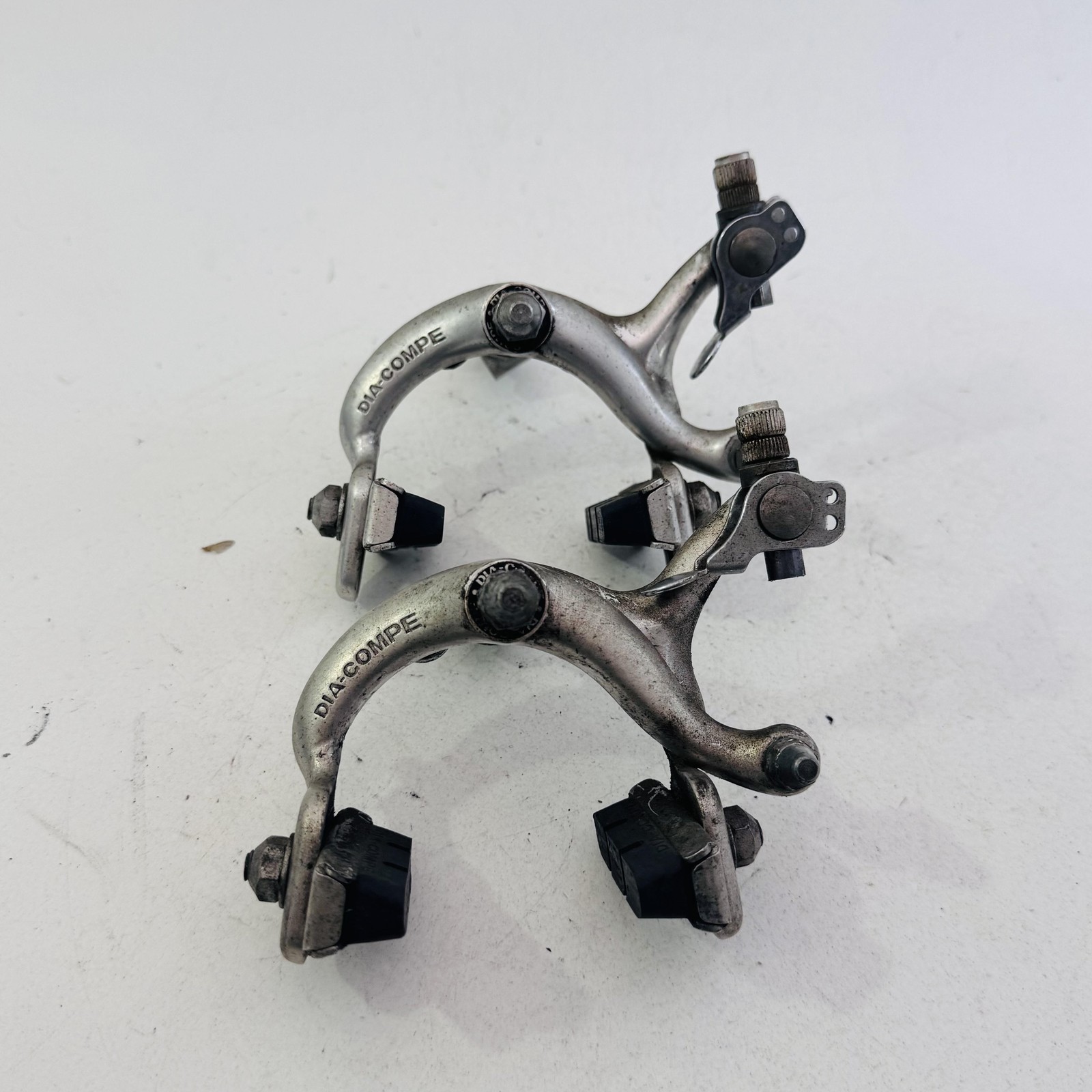 Vintage Dia-Compe N500 Side Pull Caliper Brakes Pair Road Silver Japan A80 (28.49 USD) Vintage Dia-Compe N500 Side Pull Caliper Brakes Pair Road Silver Japan A80 (28.49 USD)