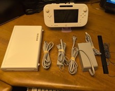 Nintendo Wii U WUP-001 02 8GB White Console System Bundle Tested Working