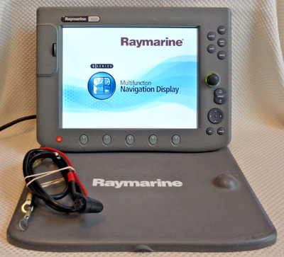 RAYMARINE C120 E02022 GPS CHART PLOTTER FISHFINDER RADAR MFD w/ POWER & COVER