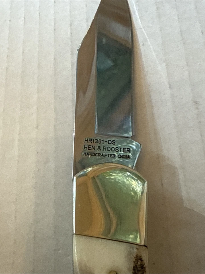 Ciervo grande con cierre de gallina y gallo HRI361-DS Foto 4 de 4