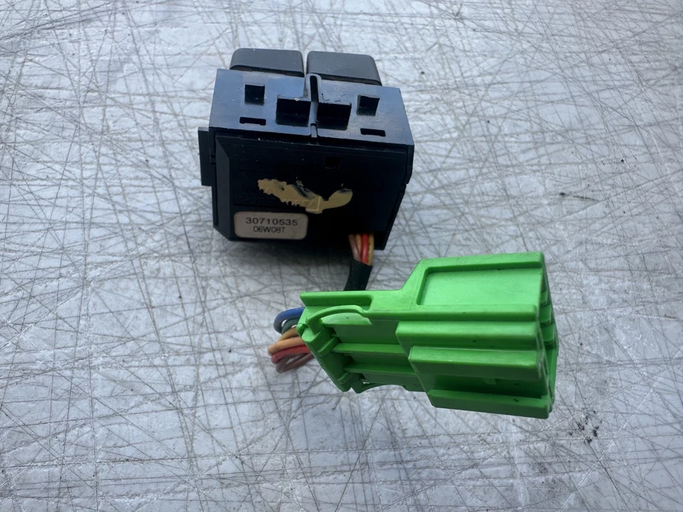 2003 沃尔沃 C70 可转换顶部车厢折叠控制开关按钮 原始设备制造商 — 第 4/4 张图片