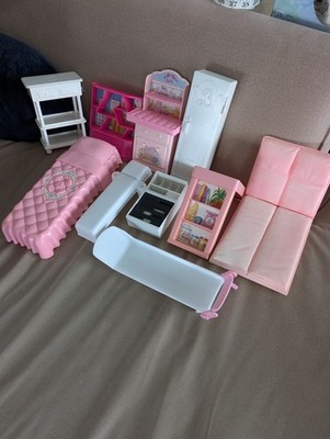 Vintage Lot Of Barbie Dream House Accessories 1989-1997 Bed, Gym Locker, Stereo