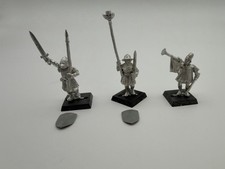 Warhammer Classic Bretonnian Men At Arms con Lance Command 8567B Metallo Fuori Produzione GW