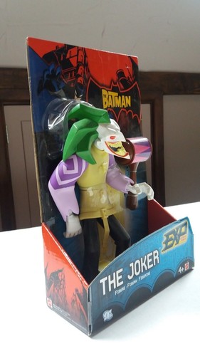 Mattel - EXP Batman - El Joker 9" Estatuilla - Nueva y Sellada - Imagen 3 de 4