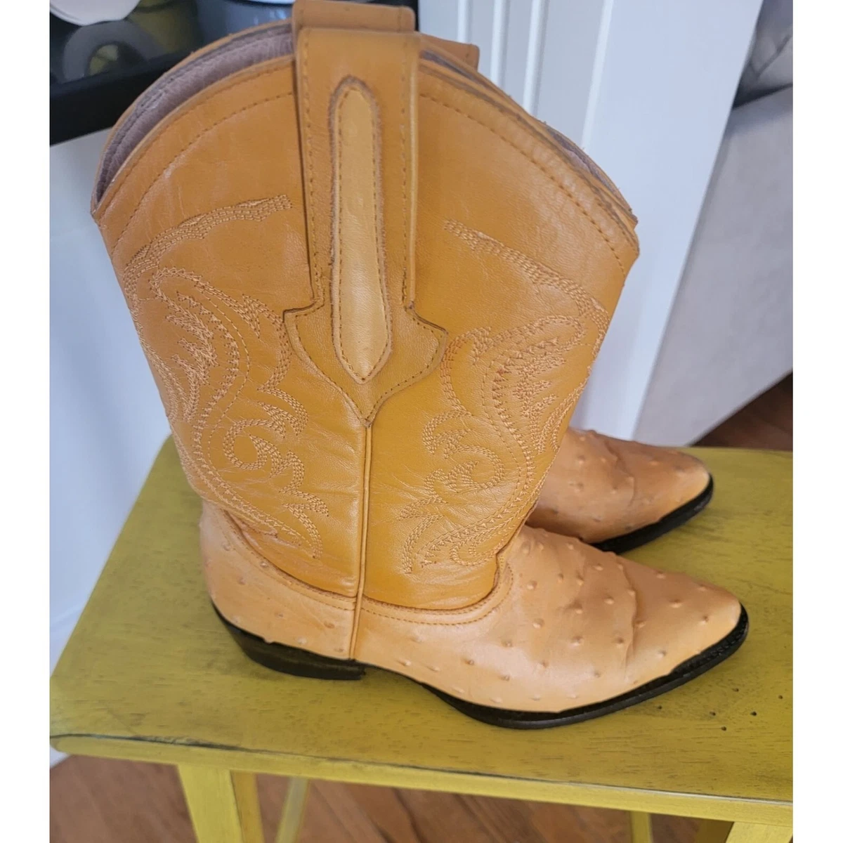 Linea De Oro Ostrich Leather boots sz6 eBay