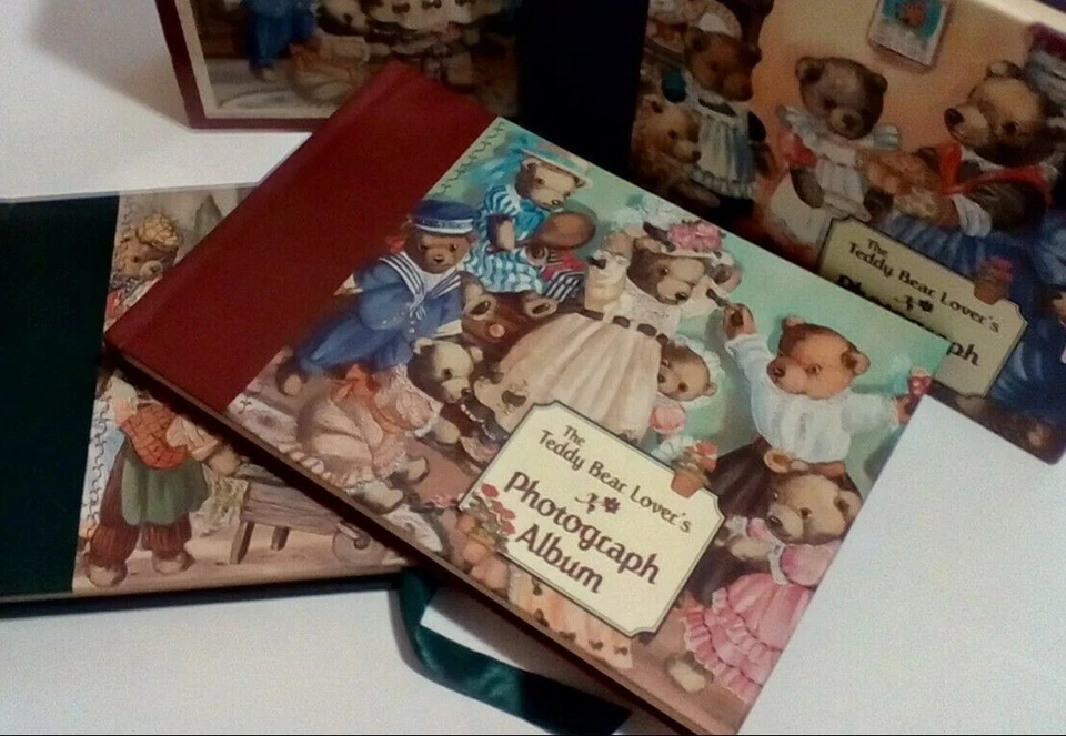 Juego de álbum de fotos de The Teddy Bear Lover púrpura verde rojo conjunto de 3 libros en caja Foto 3 de 4