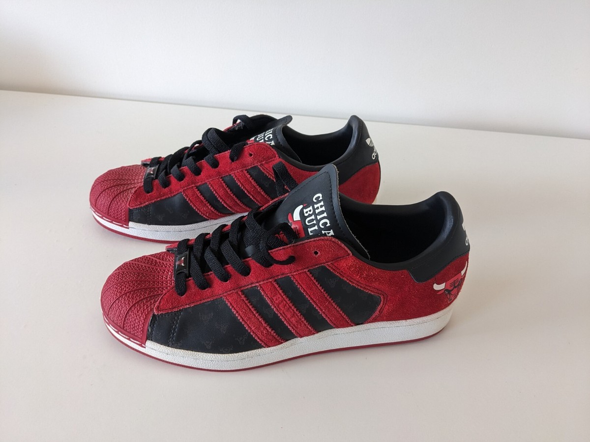 Rare Adidas Superstars NBA Series Chicago Bulls 2006