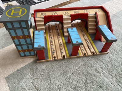 bigjigs railway station