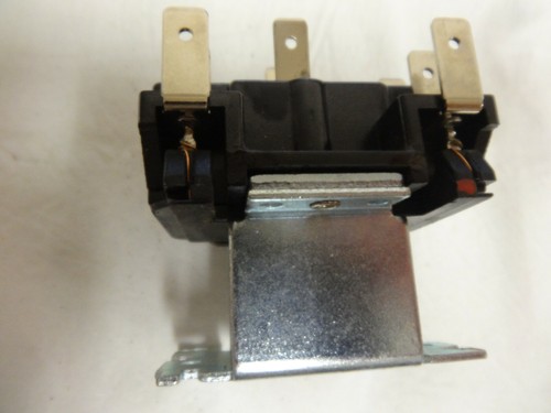 Rheem Ruud Relay 42-25106-01; 24V 50/60Hz----"USED" - Picture 3 of 5
