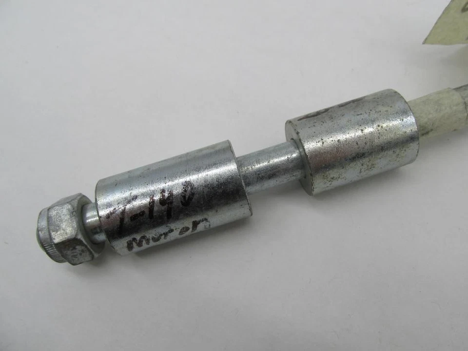 Triumph Bonneville T140 T-140 Genuine Motor Bolt Foto 3 de 4