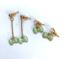 NOS BETSEY JOHNSON 2 PAIR ENAMELED GREEN BOWS PIERCED EARRINGS