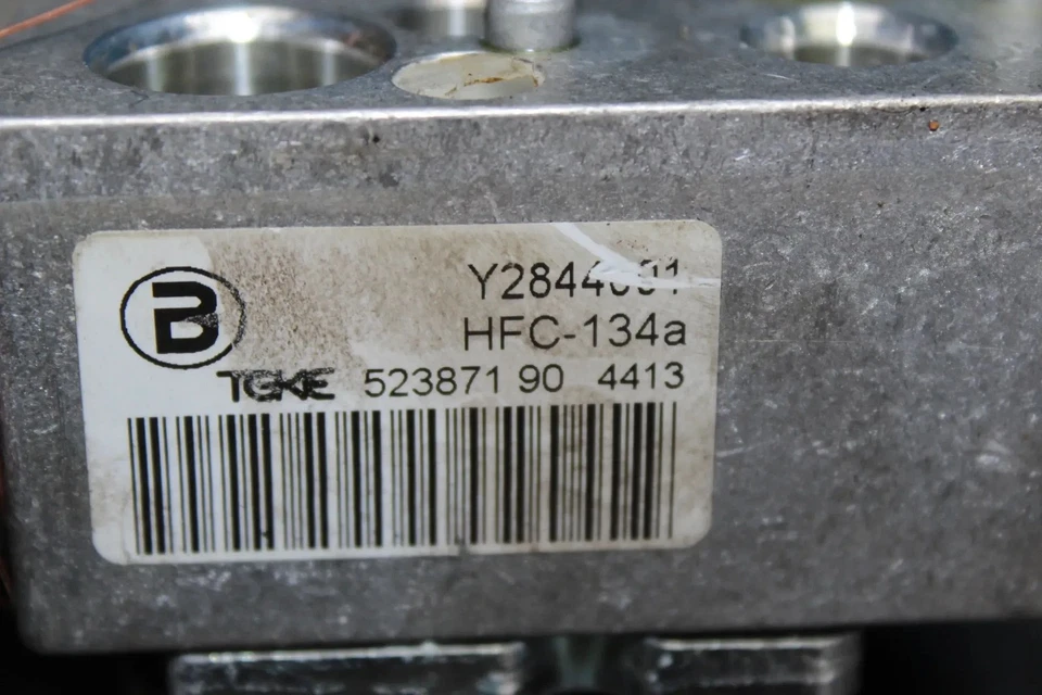 Klimaverdampfer mit Expansionsventil S3724006 Y2844001 Citroen DS5 Bj.14 - Bild 4 von 4