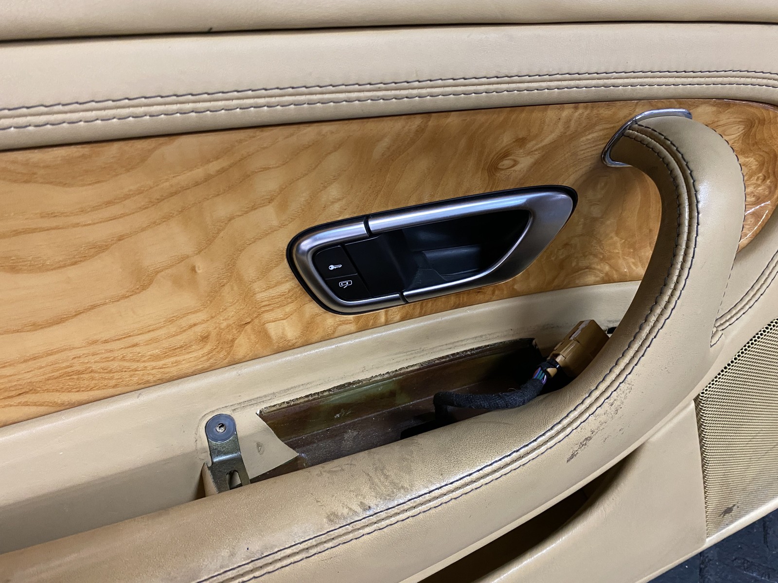 07-11 BENTLEY CONTINENTAL FRONT DRIVER LEFT INTERIOR DOOR TRIM PANEL 3W3867213P