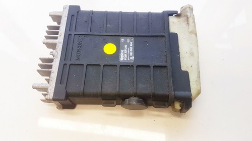 0261200220 893907404 Steuergerät Motor Computer (Motorsteuergerät) FO UK990905-99