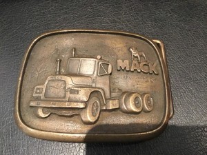 mack belt buckle