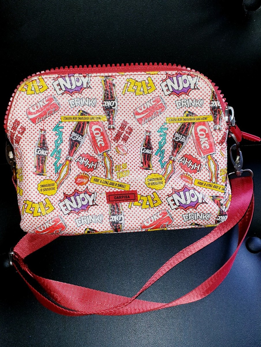 Borsa Coca Cola Carpisa scomparti tasche e tracolla misura 22
