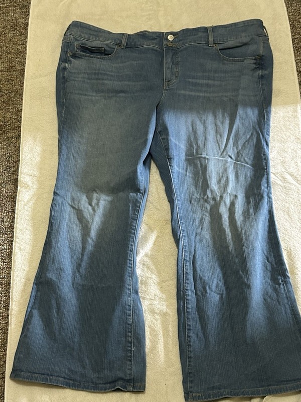Torrid Low Rise Lighter Blue Vintage Stretch Jeans Size 22 Short