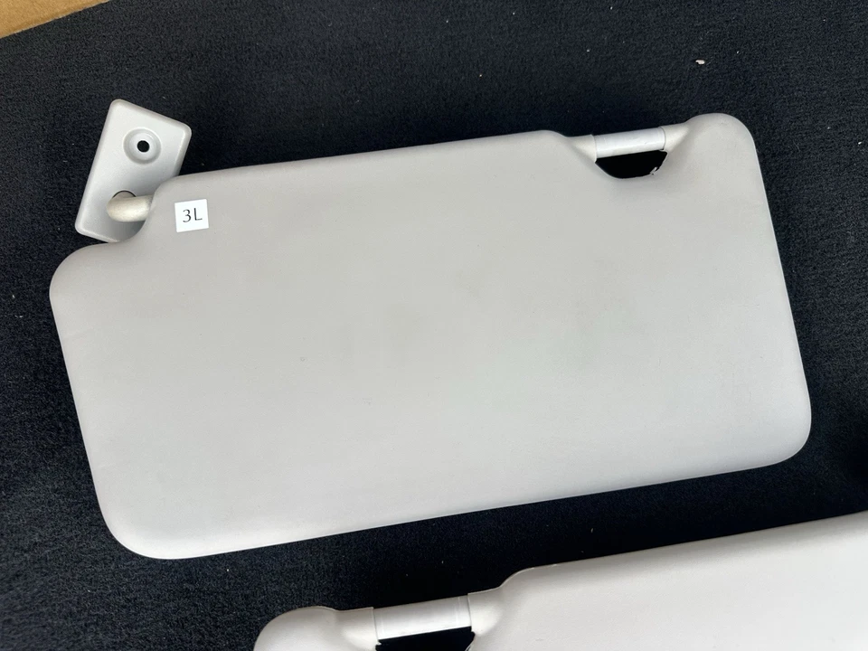 2013-2019 Nissan Versa Driver & Passenger Side Sun Visor Pair Set Gray Vinyl - Image 3 of 4