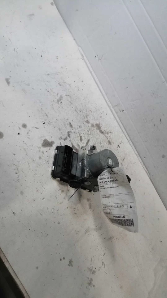 Anti-Lock Brake Part Model Mild Hybrid Fits 20-22 VOLVO XC60 476811 - Изображение 2 из 4