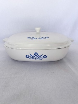 Vintage CorningWare 10 Inch Casserole w Lid In Blue Cornflower 1st Gen made USA