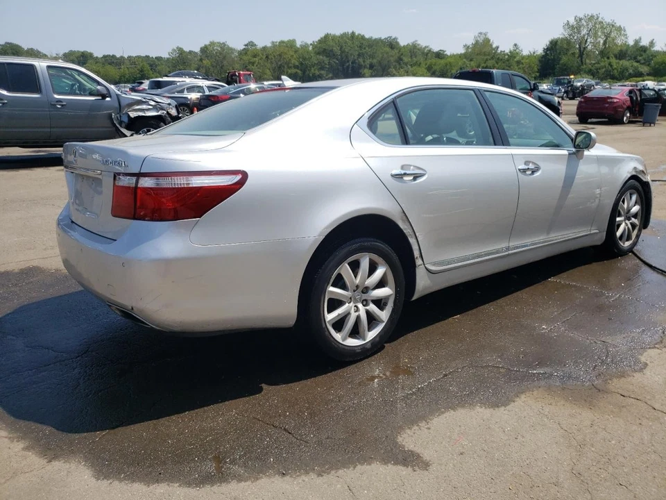 Used Hood fits: 2007 Lexus LS460  Grade A Foto 3 de 4